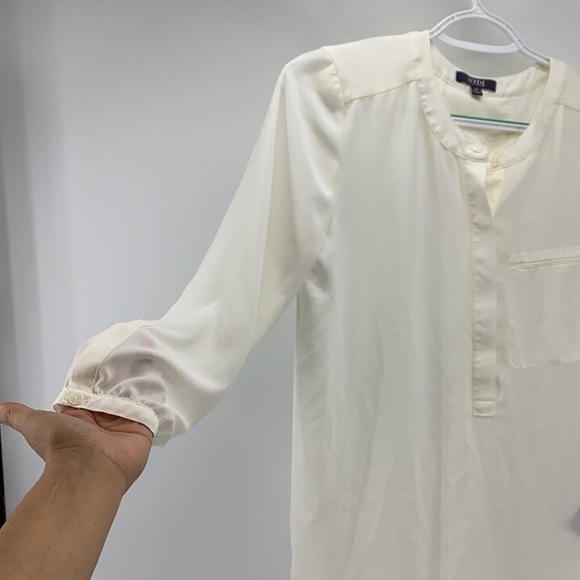 NYDJ cream pullover blouse hi lo - Picture 3 of 5